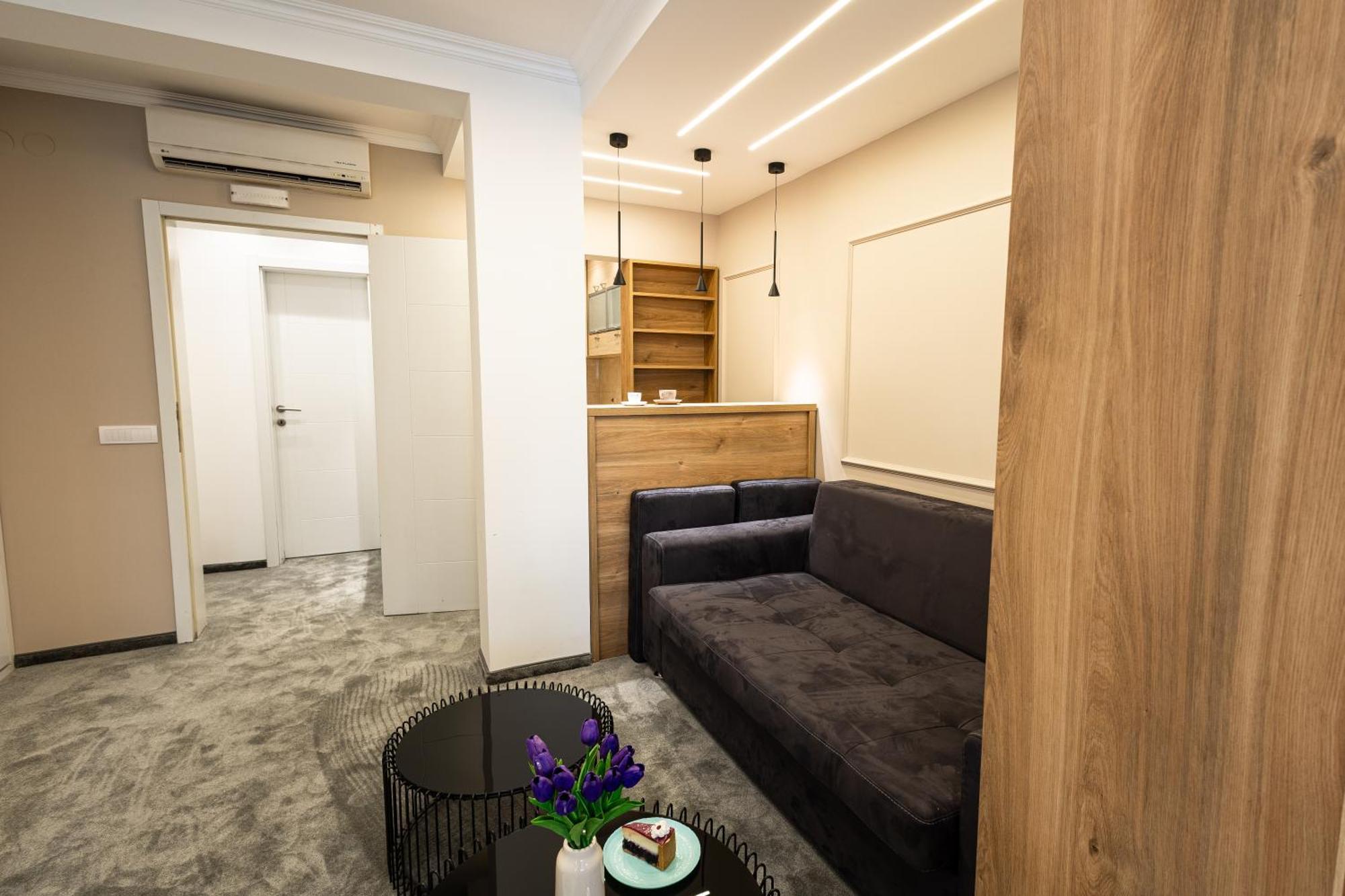 Garni Hotel Lotos Nis Exterior photo